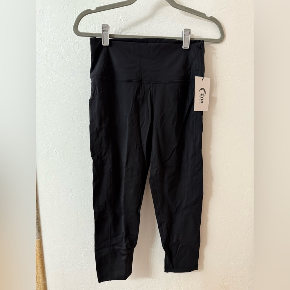 ZYIA Women’s Black Leggings